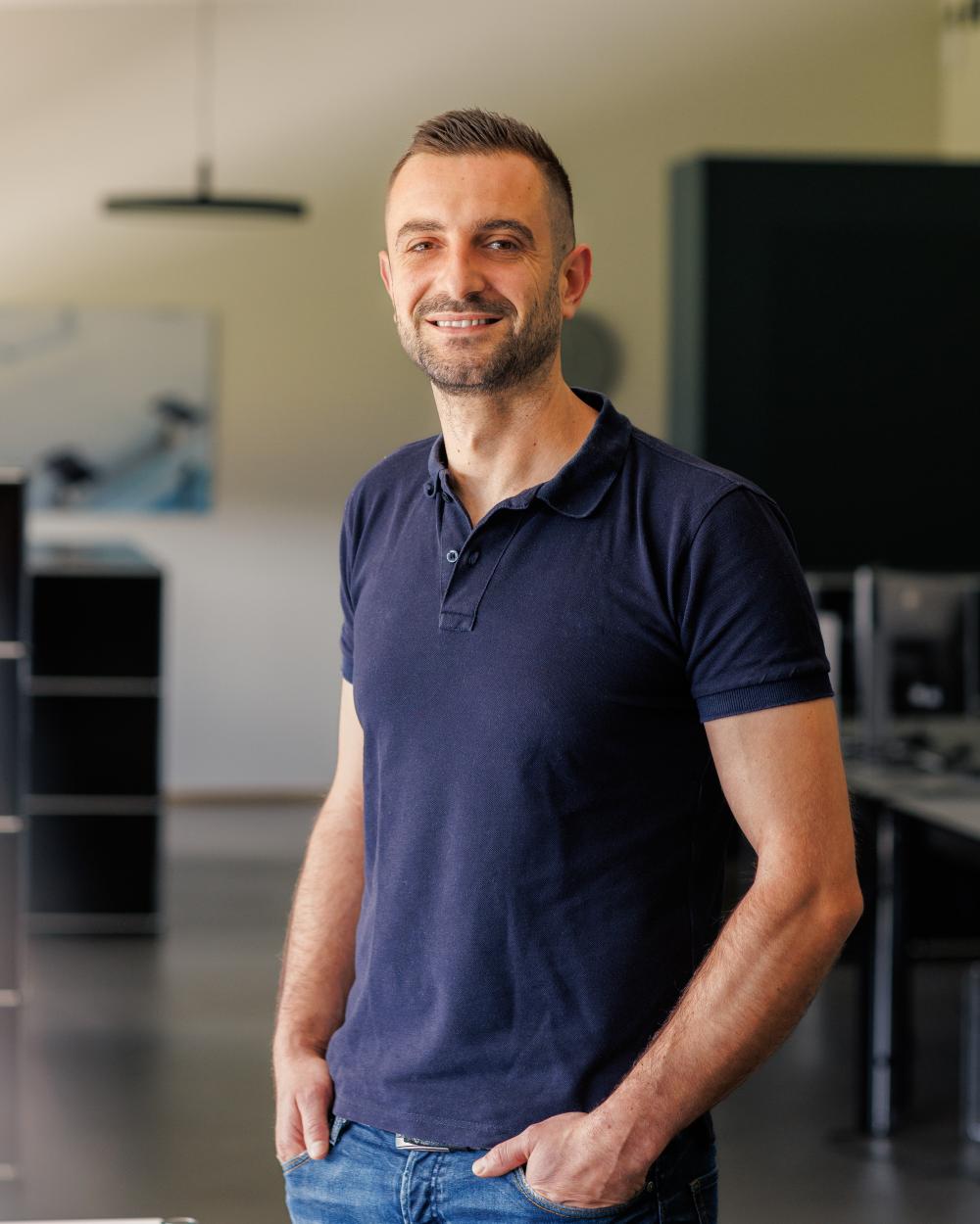 Bardhyl Adili — Projektleiter Gipserleistungen